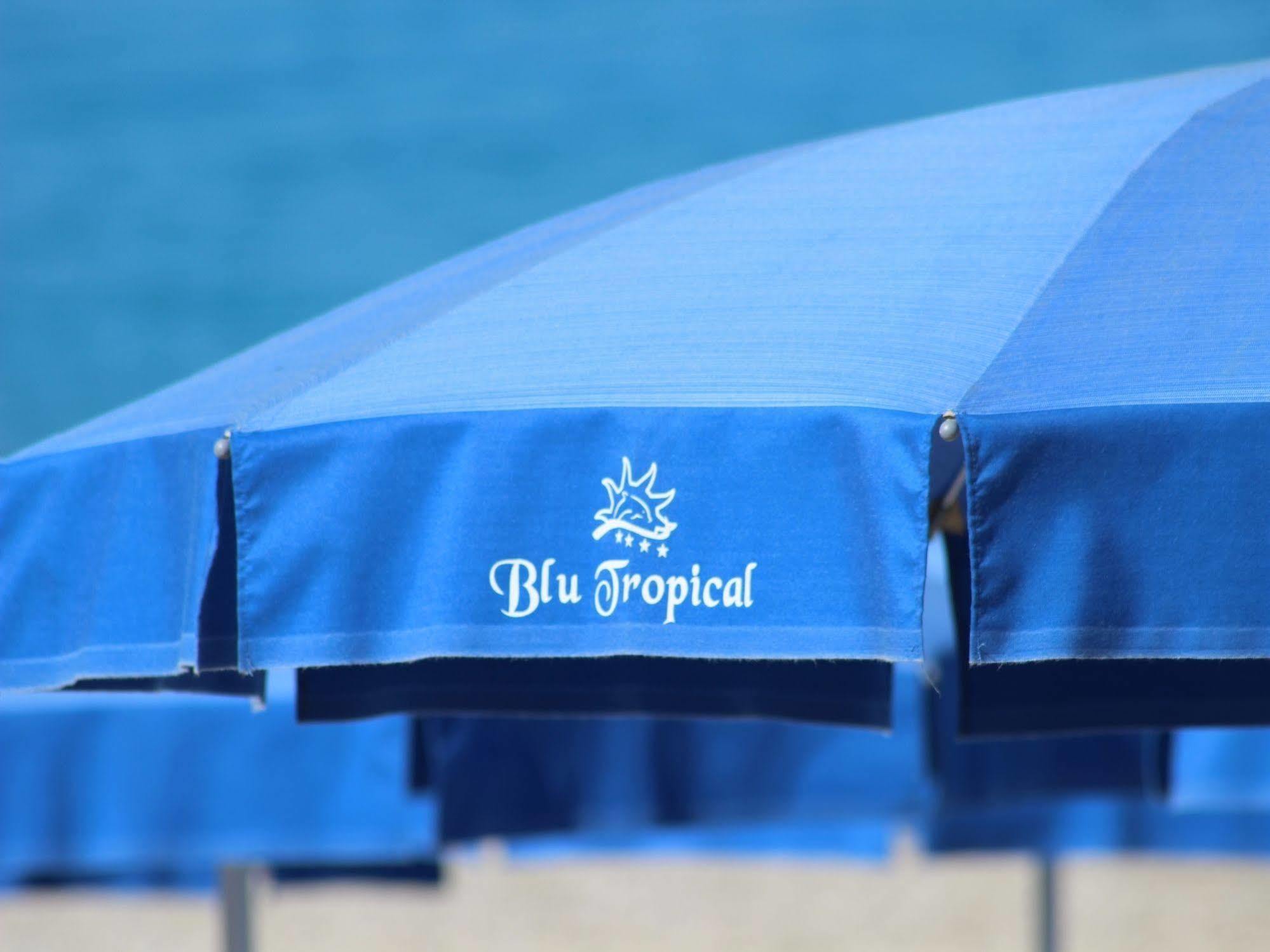 Blu Tropical Resort Zambrone Exterior foto
