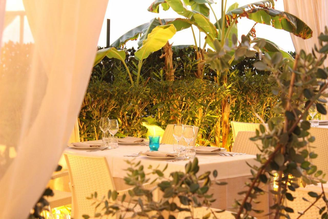 Blu Tropical Resort Zambrone Exterior foto